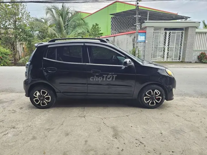 Kia Morning 2012 photo 2