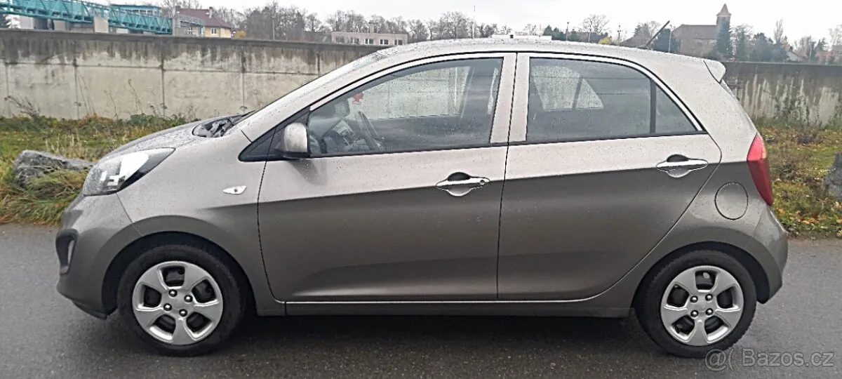 Citroen Picanto 2012 photo 3