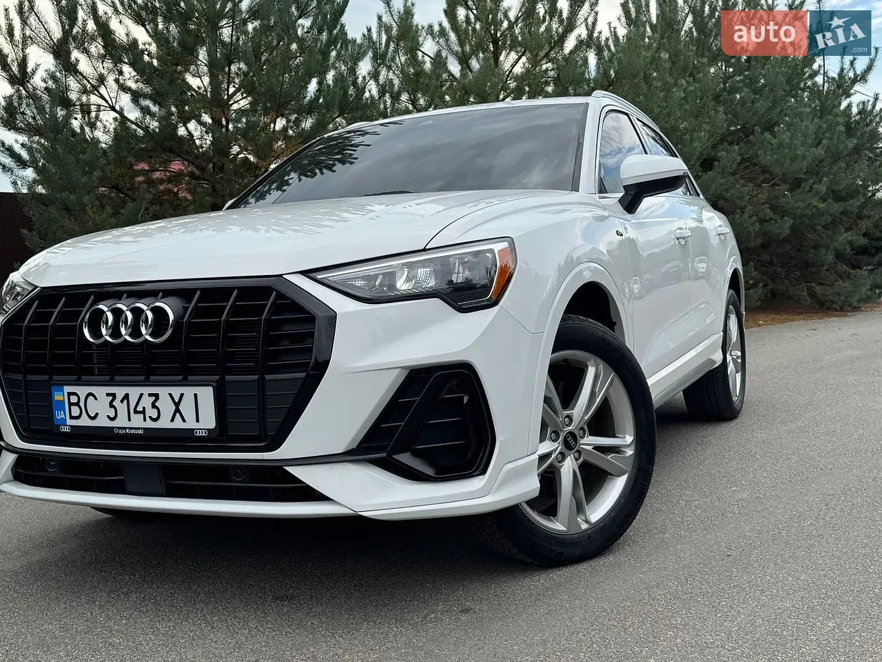Audi Q3 2022 photo 2