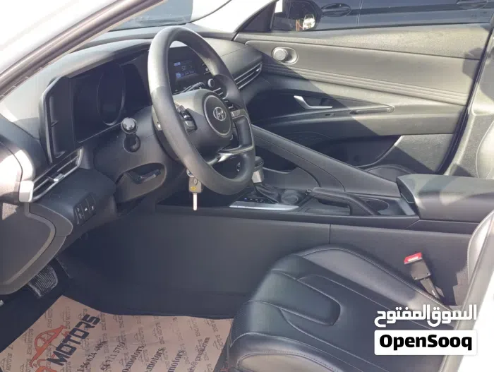 Hyundai Elantra 2021 photo 4
