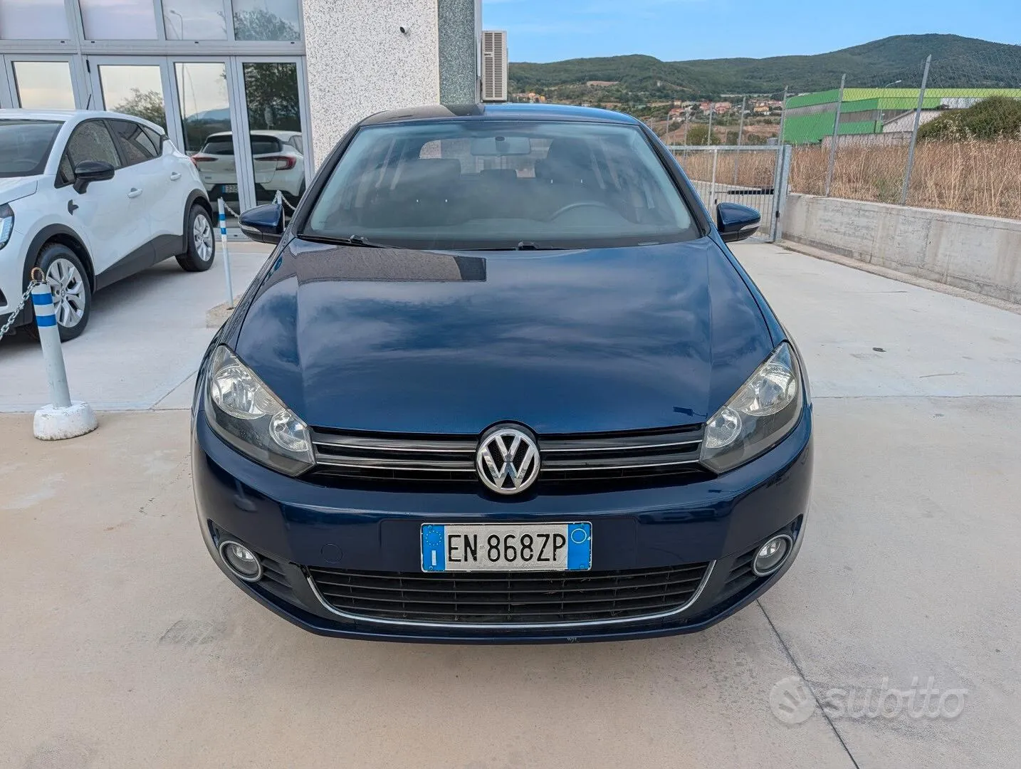 Volkswagen Golf 2012 photo 2