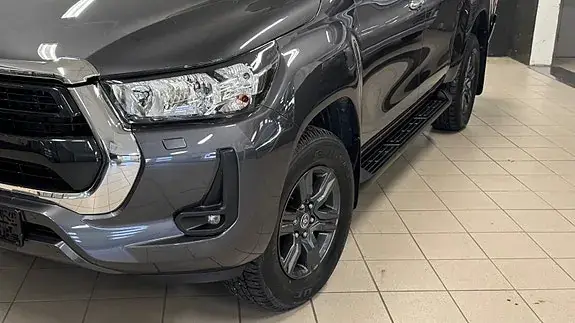 Toyota Hilux 2022 photo 3
