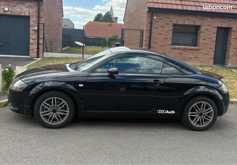 Audi Tt 2001 photo 3
