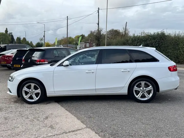 Audi A4 Avant 2013 photo 5