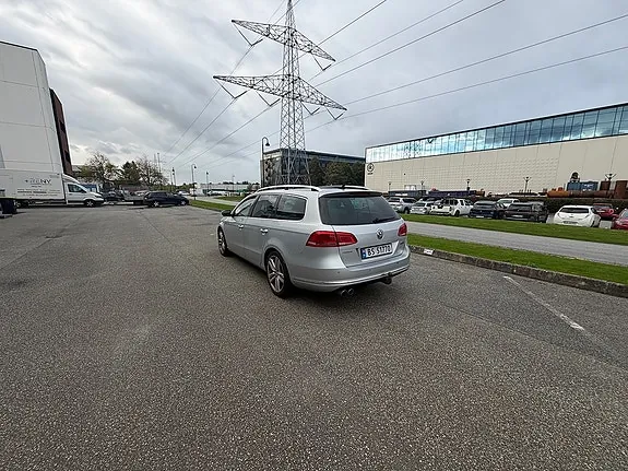 Volkswagen Passat 2013 photo 4