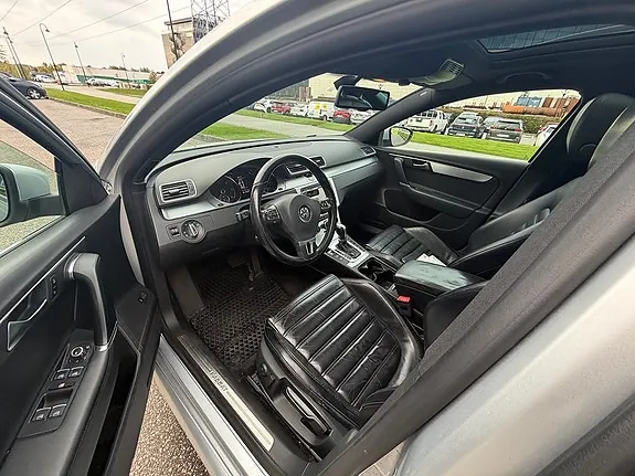 Volkswagen Passat 2013 photo 5