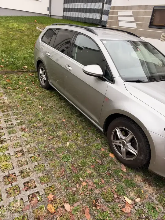 Volkswagen Golf 2013 photo 2