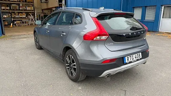 Volvo V40 Cross Country 2018 photo 3