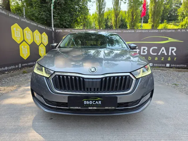 Skoda Octavia 2023 photo 2