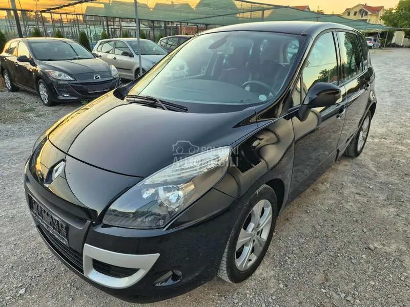 Renault Scenic 2011 photo 2