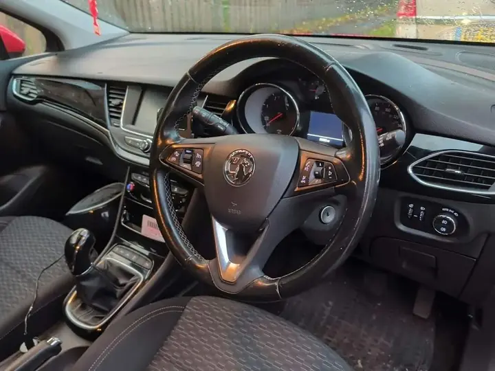 Vauxhall Astra 2017 photo 5