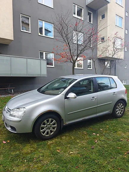 Volkswagen Golf 5 2009 photo 2