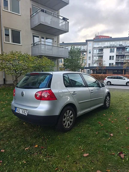 Volkswagen Golf 5 2009 photo 4