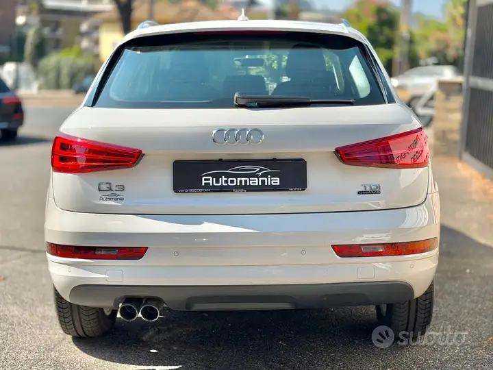 Audi Q3 2015 photo 5
