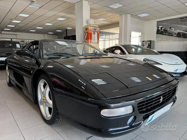 Ferrari F355 1998 photo 3
