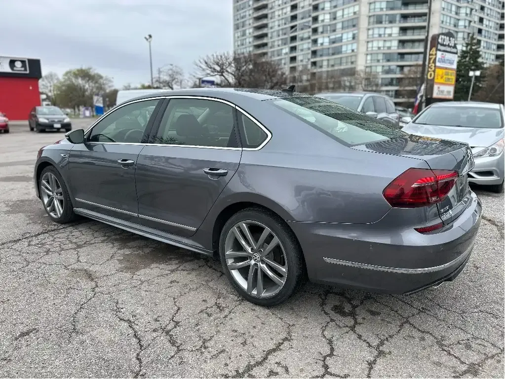 Volkswagen Passat 2018 photo 5