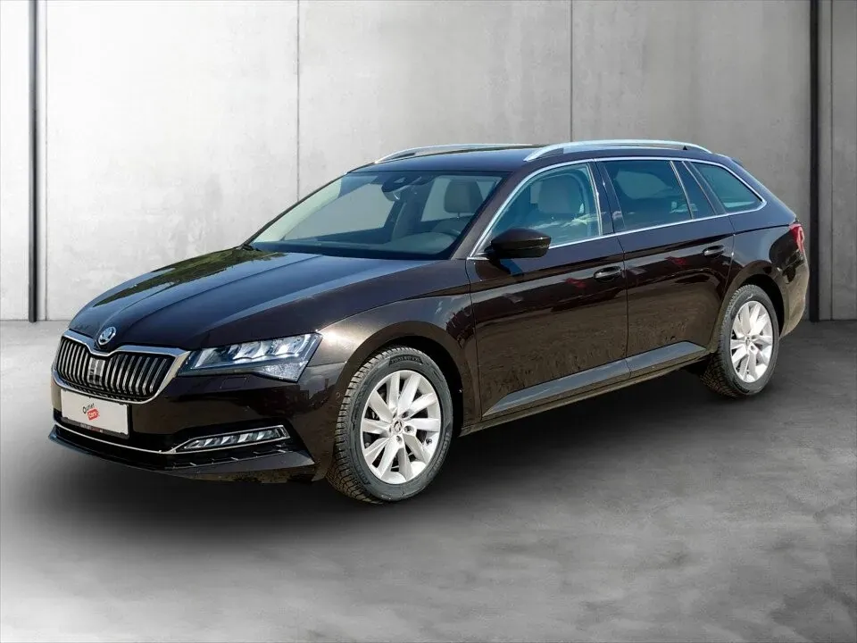 Skoda Superb 2021 photo 2
