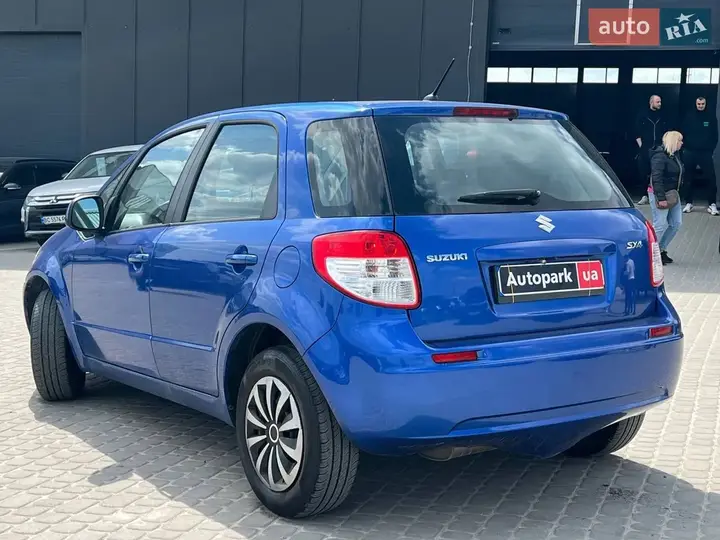 Suzuki Sx4 2012 photo 5