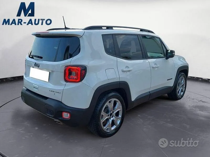 Jeep Renegade 2022 photo 2