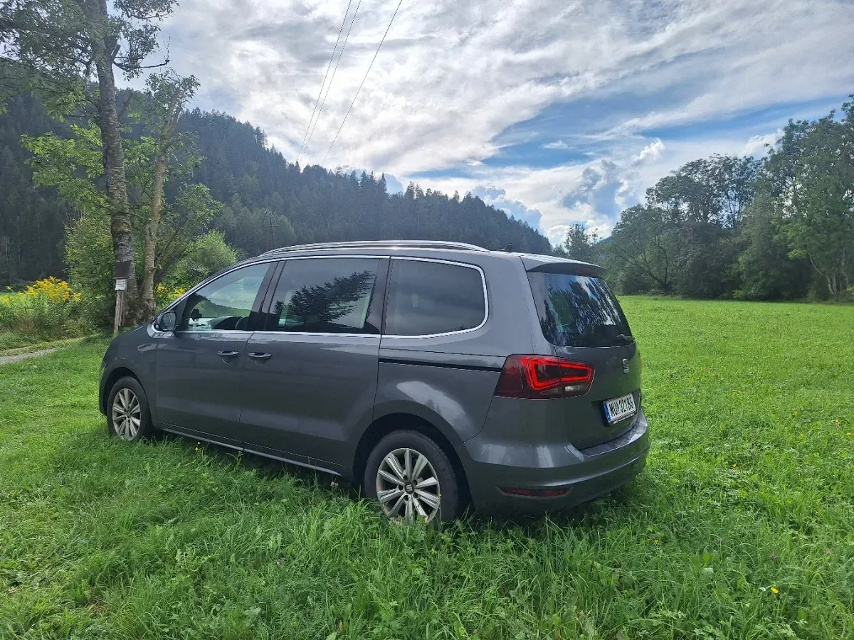 Seat Alhambra 2017 photo 3