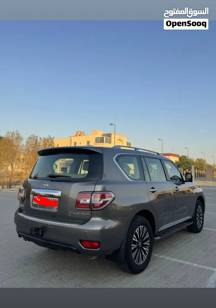 Nissan Patrol 2015 photo 2