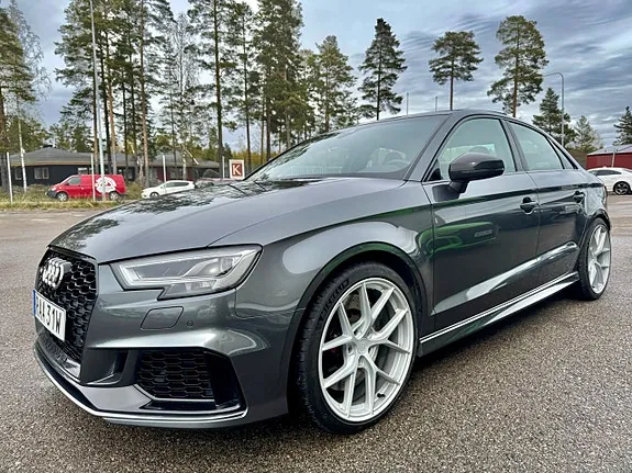 Audi Rs3 2018 photo 4