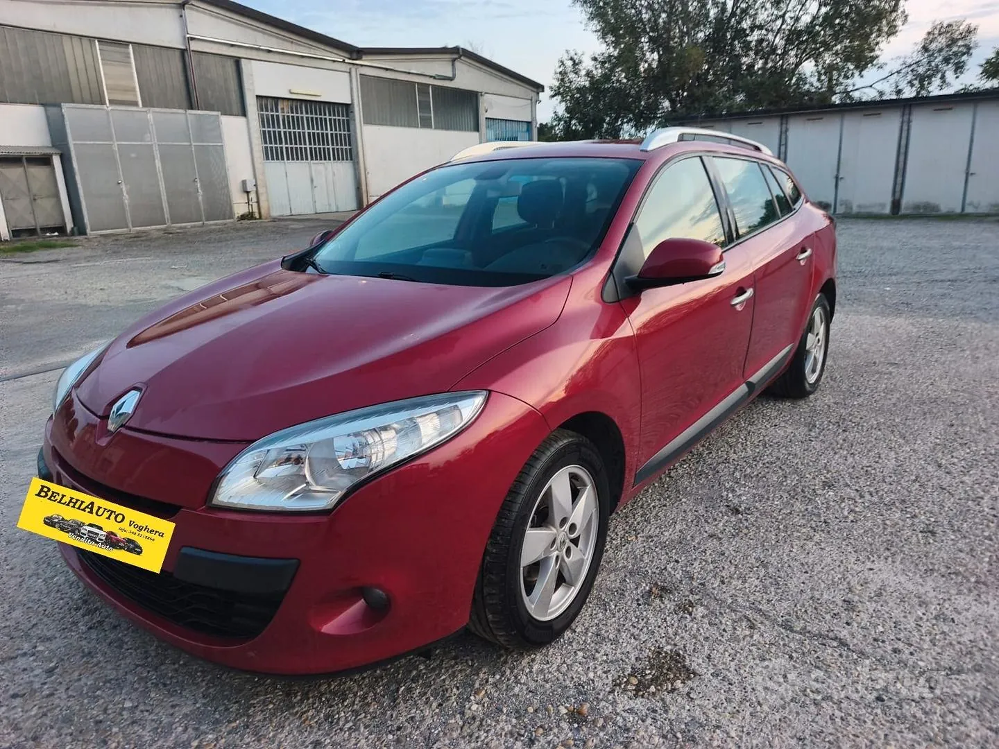 Renault Clio 2009 photo 3