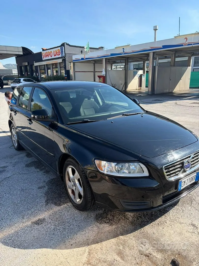 Volvo V50