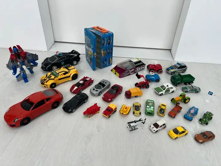 Hot Wheels Transformers