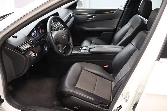 Mercedes-Benz E220 2012 photo 4