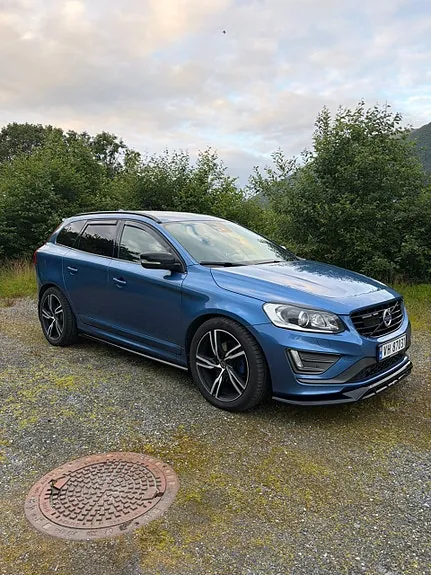 Volvo Xc60 2017 photo 2