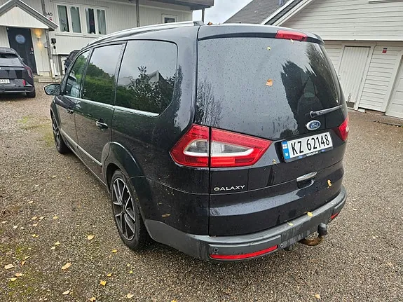 Ford Galaxy 2011 photo 5