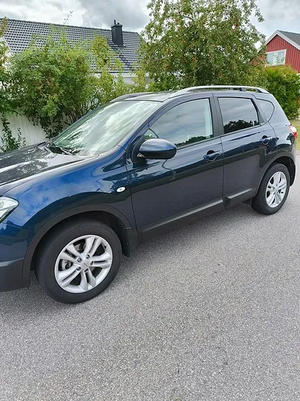 Nissan Qashqai 2010 photo 2