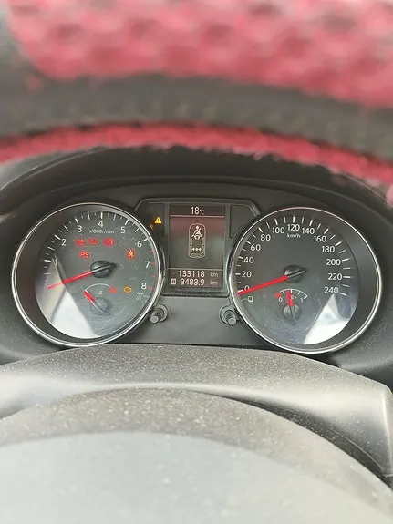 Nissan Qashqai 2010 photo 5
