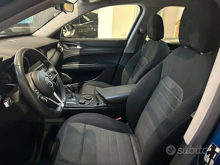 Alfa Romeo Stelvio 2018 photo 3