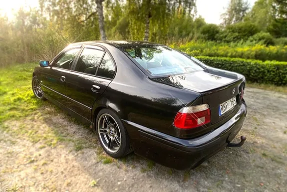 BMW 523I 2000 photo 3