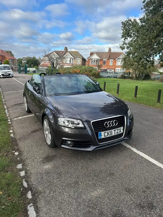 Audi A3 2011 photo 2