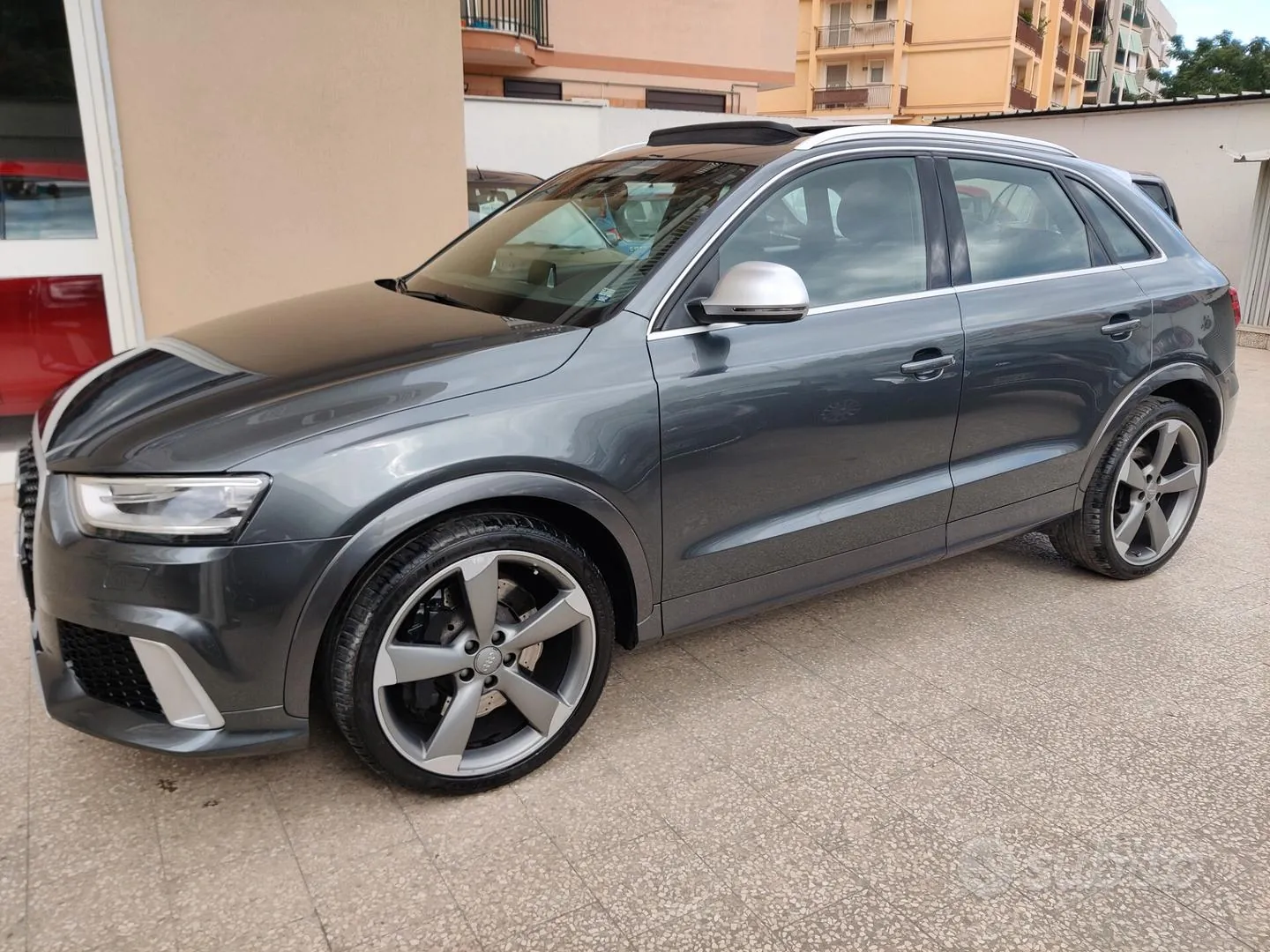 Audi Q3 2014 photo 3
