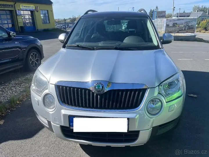 Skoda Yeti 2012 photo 2