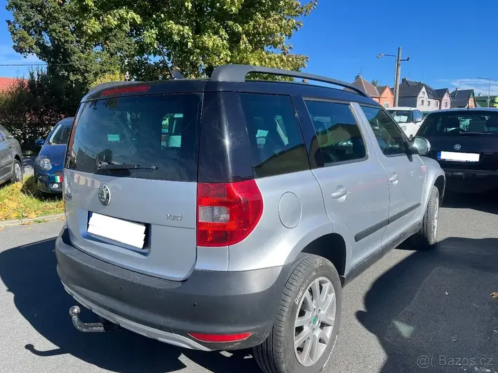 Skoda Yeti 2012 photo 5