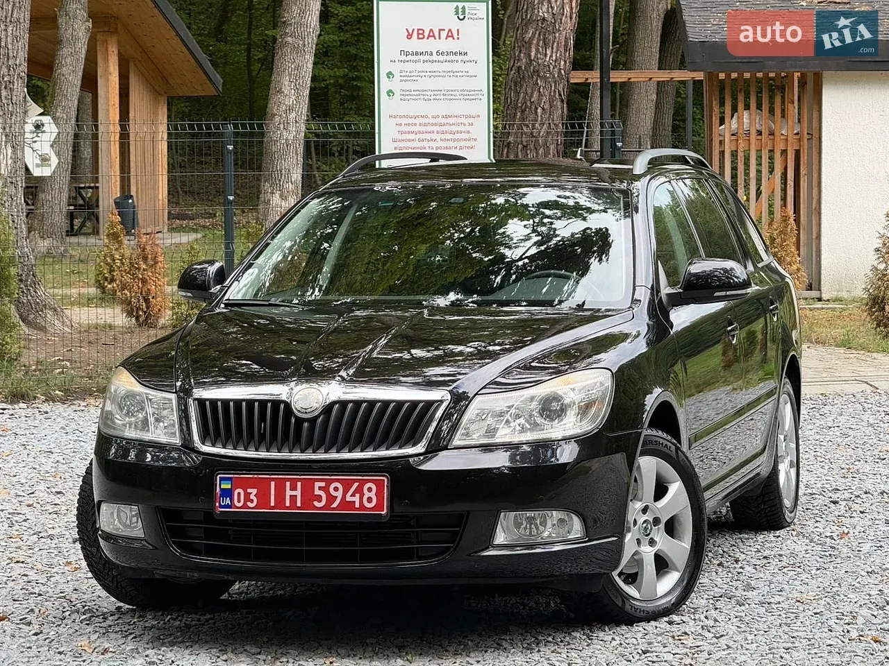 Skoda Octavia 2010 photo 2
