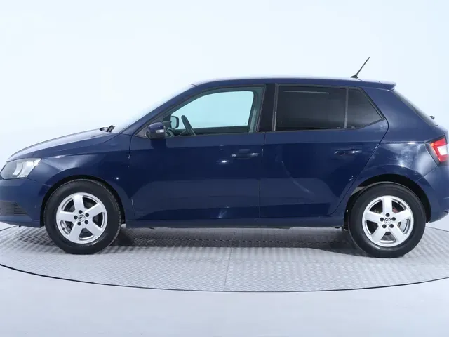 Skoda Fabia 2017 photo 2