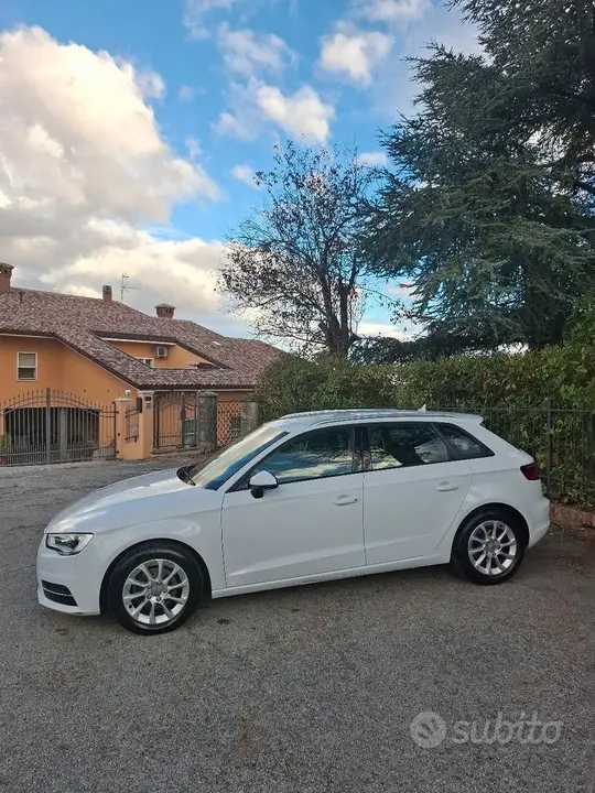 Audi A3 Sportback 2015 photo 2