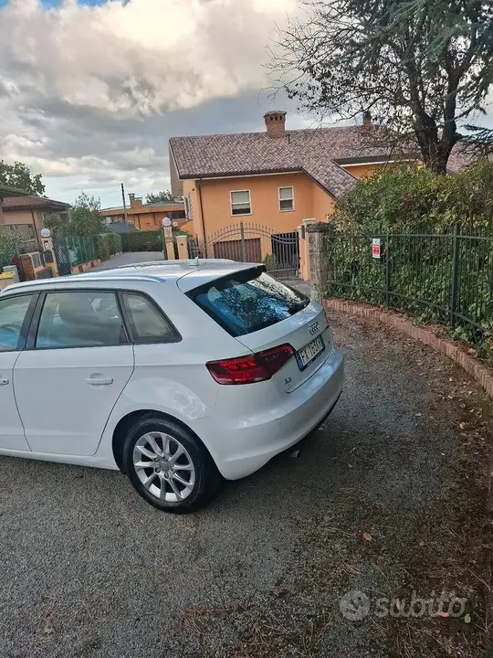 Audi A3 Sportback 2015 photo 4