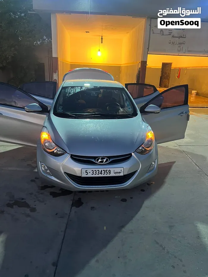 Hyundai Avante 2012 photo 5