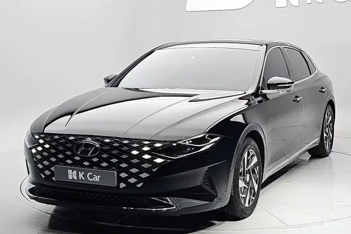 Hyundai Grandeur Hybrid