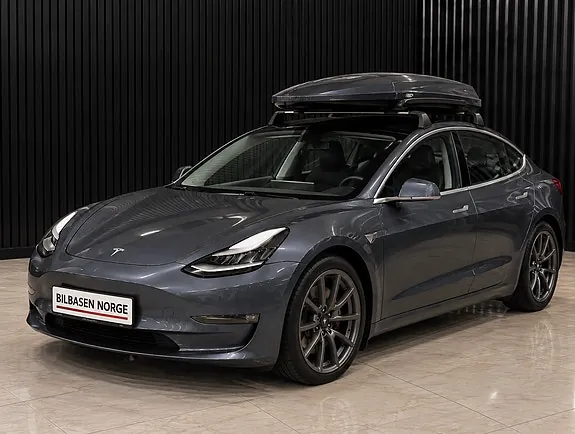 Tesla Model 3 2020 photo 2