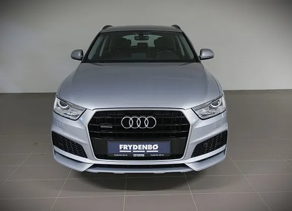 Audi Q3 2018 photo 2