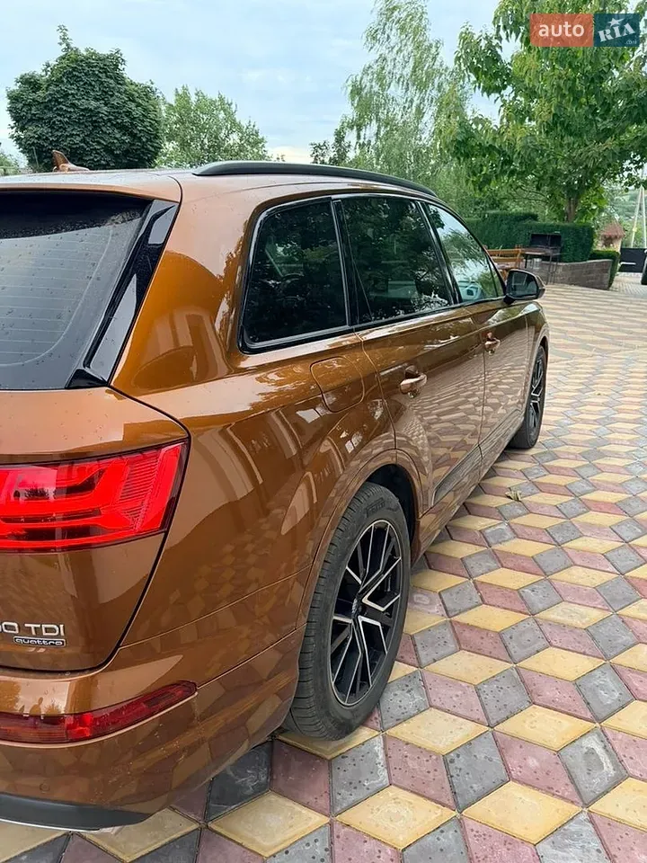 Audi Q7 2018 photo 5