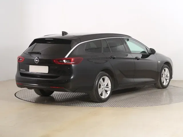 Opel Insignia St 2018 photo 4